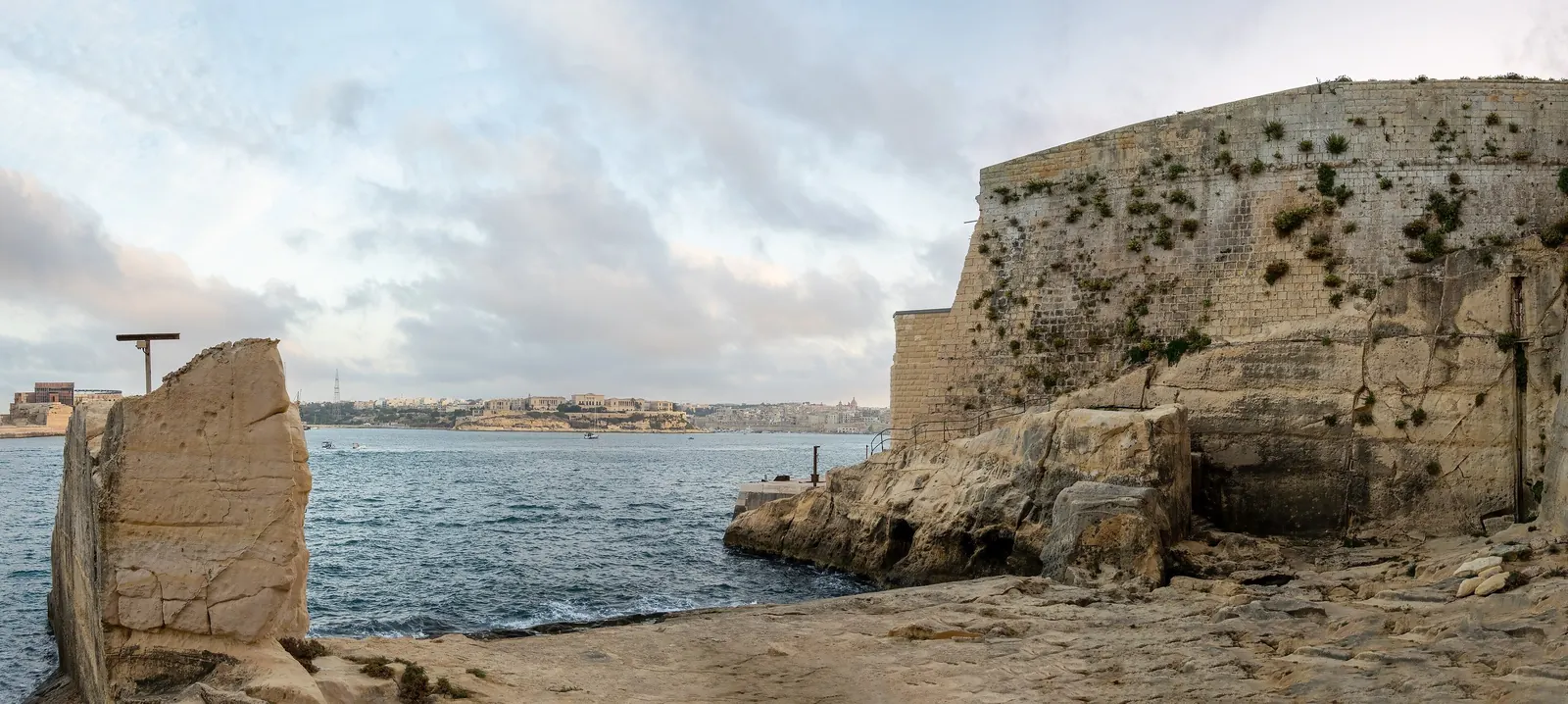 The Valletta cliff walk