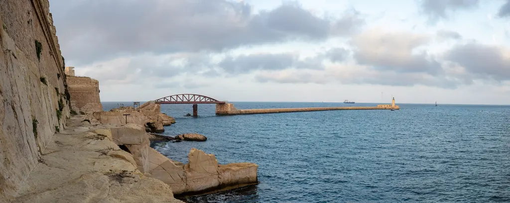 The St Elmo breakwater at the mouth of the Grand Harbour